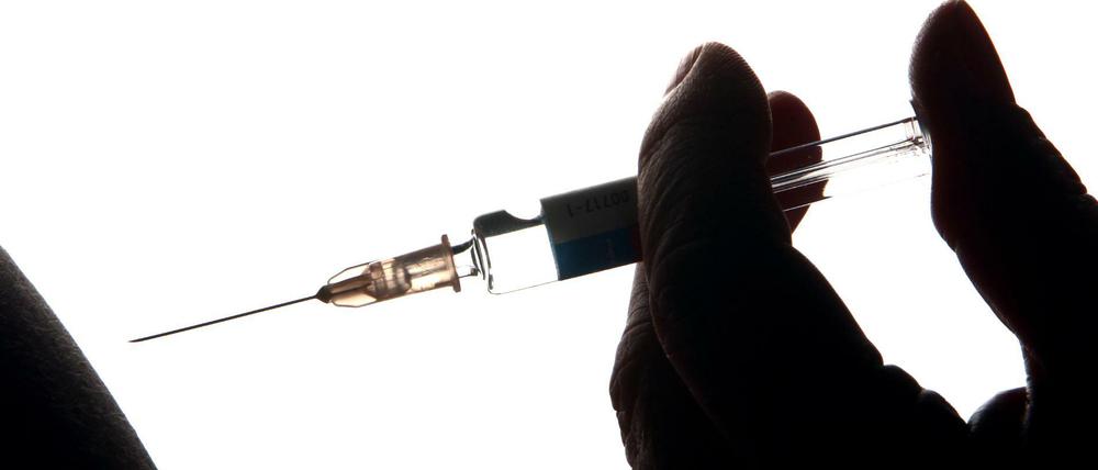 Empfohlen, aber grade nicht möglich: Beim Pneumokokken-Impfstoff gibt es erhebliche Lieferengpässe.