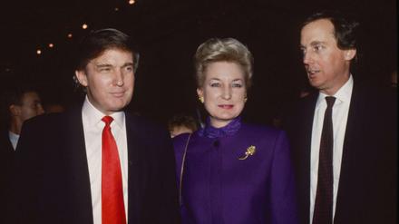 Donald Trump neben seinen Geschwistern Maryanne Trump Barry und Robert Trump.