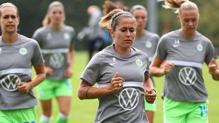 Gut aufgewärmt: Anna Blässe und ihre Wolfsburger Teamkolleginnen rechnen sich beim Champions-League-Finalturnier etwas aus.