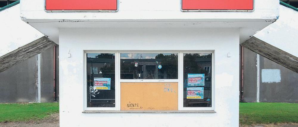 Gibt’s hier was zu kaufen? Nicht im Jahnsportpark. Und nicht an diesem Samstag, wenn dort das Berliner Pokalfinale steigt.