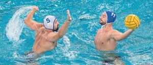 Es geht wieder los. In der Wasserball-Bundesliga wird der Deutsche Meister gesucht. Spandau 04 (am Ball Marin Restovic) will den Titel zum 38. Mal holen. 