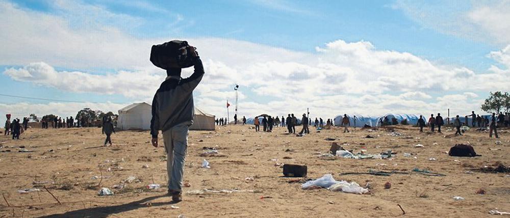 Hunderttausende durchqueren auf ihrer Reise nach Europa Libyen.