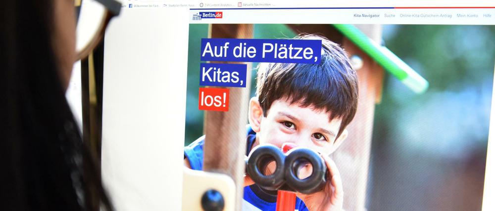 Der Kita-Navigator vom Berliner Senat soll es eigentlich Eltern dabei helfen, einen Kita-Platz zu finden.