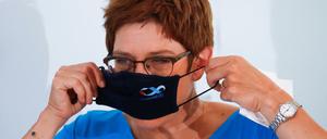 Schwierige Aufgabe. 1001 CDU-Delegierte sollen im Dezember einen Nachfolger für Parteichefin Annegret Kramp-Karrenbauer wählen.