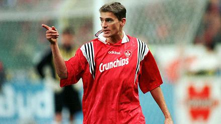 Spitzname Turbo. Andreas Buck war in seiner aktiven Zeit einer der schnellsten Fußballer der Bundesliga. Inzwischen führt er eine Versicherungsagentur und ist als Vermögensberater tätig.