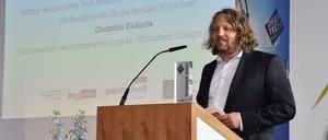 Staatssekretär Christian Rickerts bei der Preisverleihung.