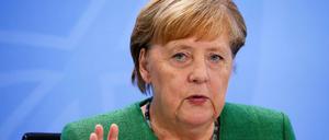 Bundeskanzlerin Angela Merkel (CDU) nach der Live-Schalte mit den Ministerpräsidenten. 
