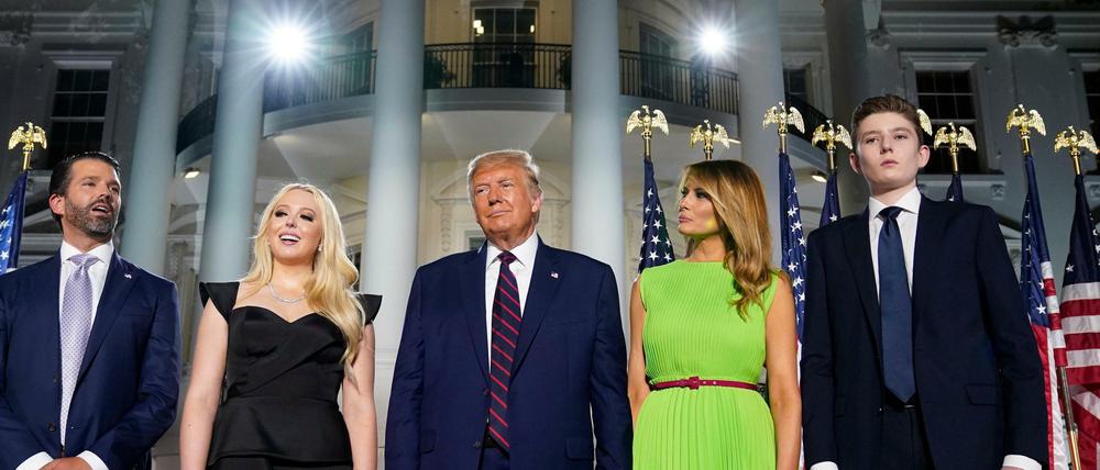 Perfekt an der Wirklichkeit vorbei inszeniert: Donald Trump als Ehemann, Vater, Staatsoberhaupt.