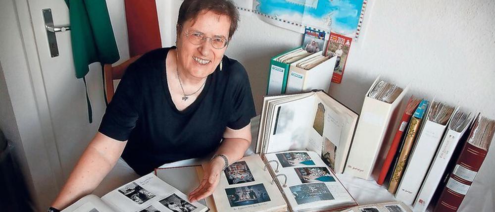 m Bilde. Mit acht Jahren bekam Gabi Parakeninks die erste Kamera. Sie dokumentierte das Leben ihrer Familie.