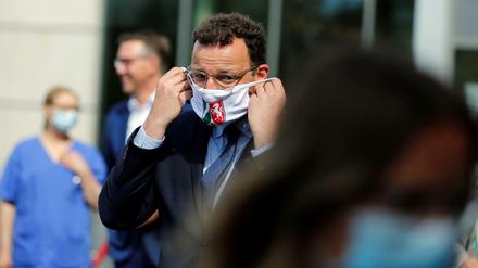 Wurde wüst beschimpft: Bundesgesundheitsminister Jens Spahn (Archivbild)