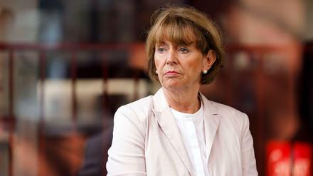 Henriette Reker lag nach der Attacke damals im künstlichen Koma.