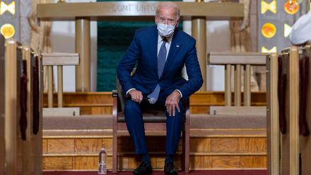 Gut zuhören: Der demokratische Präsidentschaftskandidat Joe Biden in der Grace Lutheran Church in Kenosha/Wisconsin. 