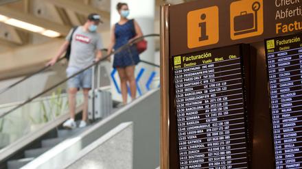 Schon jetzt steht fest, dass die kanarische Tourismusbranche Milliardenverluste einfahren wird. 