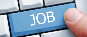 Im Job akzeptiert - für queere Menschen ist das oft noch ein langer Weg.