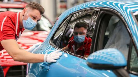 Autoproduktion bei Porsche in Leipzig 