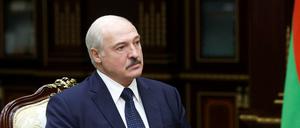 Alexander Lukaschenko, Präsident von Belarus (Weißrussland), lässt gegen Oppositionelle hart durchgreifen.. 