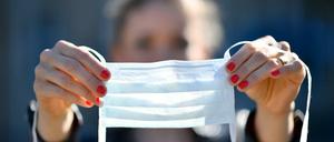 Immer wieder gibt es Streit um dieses Stück Stoff.