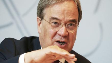 Armin Laschet (CDU) zeigt Anschlussfähigkeit an unterschiedliche Milieus in gesellschaftlicher, wirtschaftlicher und politischer Hinsicht.