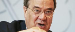 Armin Laschet (CDU) zeigt Anschlussfähigkeit an unterschiedliche Milieus in gesellschaftlicher, wirtschaftlicher und politischer Hinsicht.