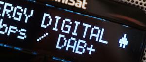 Ein Plus für DAB+: Bis Ende des Jahres geht eine zweite bundesweite Digitalradioplattform mit 16 zusätzlichen Programmen in Betrieb.