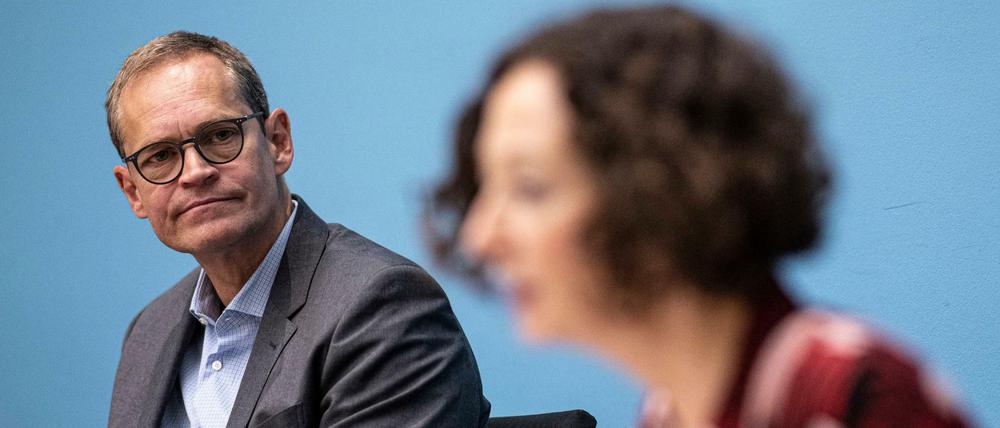 Im Augenblick nicht immer nur räumlich auf Distanz: Michael Müller (SPD) und Ramona Pop (Grüne).