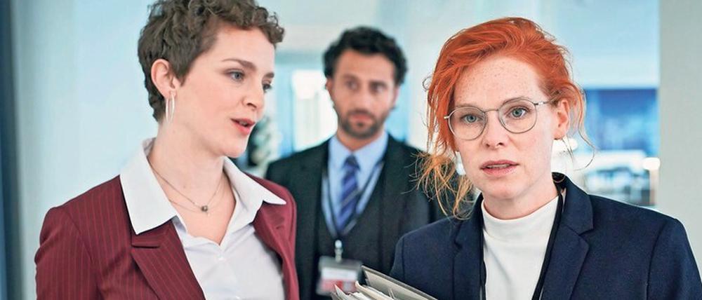 Von der Versicherungsjuristin zur Anwältin für Versicherungsopfer: Franziska Schlüter (Henny Reents).