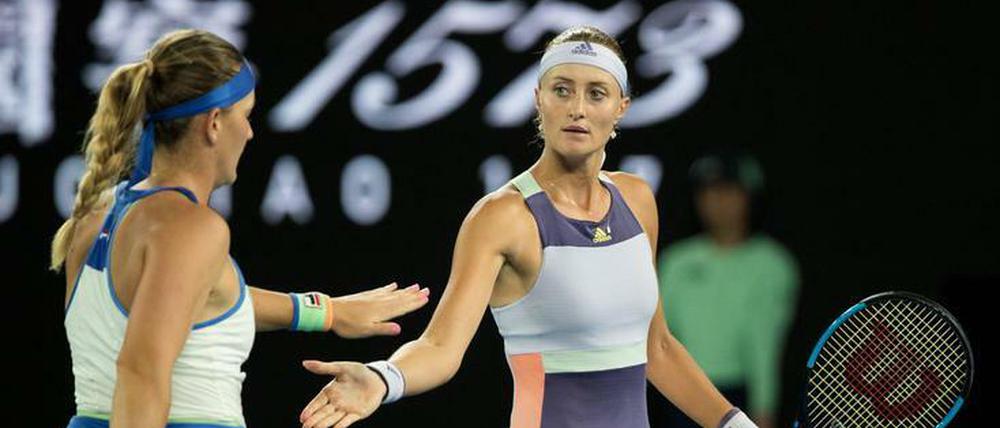 Kristina Mladenovic (r.) kann in New York mit niemandem mehr abklatschen.