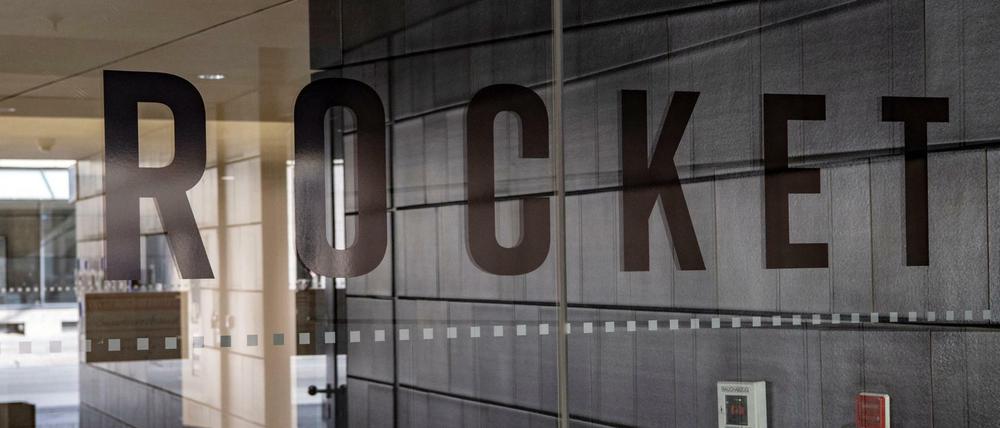 Rocket Internet mit Hauptsitz in Berlin ist investiert in Start-uos und baut selber welche auf.