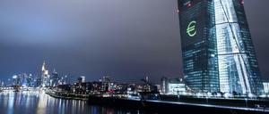 Die Europäische Zentralbank (EZB) hält den Leitzins historisch niedrig.