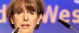 Gesundheitskongress des Westens am 8. und am 9. September 2020 im Gürzenich zu Köln. Henriette Reker, Oberbürgermeisterin der Stadt Köln, während ihres Vortrags. Das Motto des diesjährigen Gesundheitskongresses des Westens lautete Gemeinsam große Herausforderungen bewältigen Mut zur Zukunft - warum Corona uns noch stärker macht. Köln Nordrhein-Westfalen Deutschland *** Health Congress of the West on 8 and 9 September 2020 in the Gürzenich zu Köln Henriette Reker, Lord Mayor of the City of Cologne, during her speech The motto of this years Health Congress of the West was Overcoming major challenges together Courage for the future Why Corona makes us even stronger Cologne North Rhine-Westphalia Germany