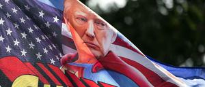 Flagge eines Trump-Anhängers 