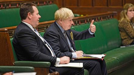 Die Reihen lichten sich. Selbst Brexit-Hardliner kritisieren Großbritanniens Premierminister Boris Johnson, hier im Unterhaus.