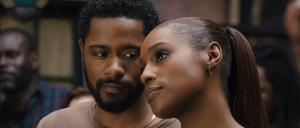 Verliebt. Hauptdarsteller Issa Rae und LaKeith Stanfield.