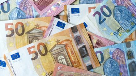 Viel Geld braucht der Staat, um die Folgen der Corona-Krise zu bewältigen - die SPD will damit die Zukunft der Wirtschaft und des Staates sichern.