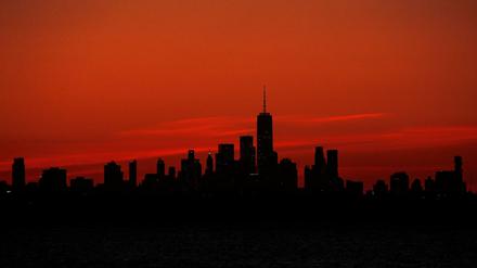 19 Jahre nach "Nine-Eleven" ragt das One World Trade Center in den Himmel von New York - an der Stelle, des World Trade Centers.
