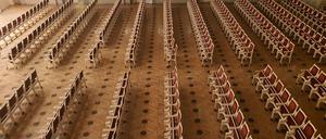 Ausgebaut. Im Konzerthaus fehlt jede zweite Stuhlreihe.