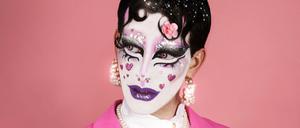 Drag Queen Cupcake.
