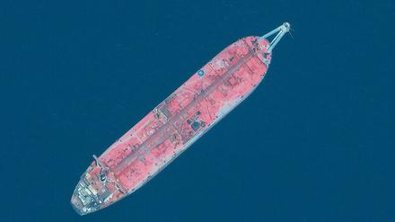 175 Millionen Liter Öl hat das Schiff an Bord.