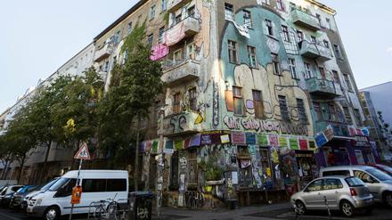 Das besetzte Haus des Hausprojekts "Liebig 34" in der Liebigstraße in Friedrichshain.