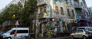 Das besetzte Haus des Hausprojekts "Liebig 34" in der Liebigstraße in Friedrichshain.