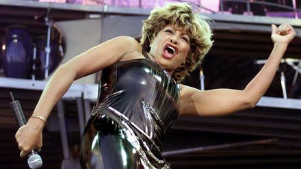 Die amerikanische Rock-Ikone Tina Turner während ihrer Abschiedstournee durch Europa 2000
