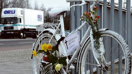 Sogenannte Geisterräder erinnern an getötete Fahrradfahrer.