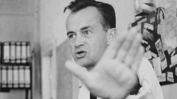 Temperamentvoll. Redaktionskonferenz mit dem Chef der Lokalredaktion Günter Matthes 1964.