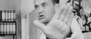 Temperamentvoll. Redaktionskonferenz mit dem Chef der Lokalredaktion Günter Matthes 1964.