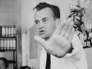 Temperamentvoll. Redaktionskonferenz mit dem Chef der Lokalredaktion Günter Matthes 1964.