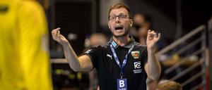 Debüt geglückt. Jaron Siewert siegte in seinem ersten Spiel als Füchse-Trainer.