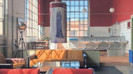 Ateliers zu Hotelzimmer: Im Meisterzimmer No. 1 kann eine ganze Familie übernachten.