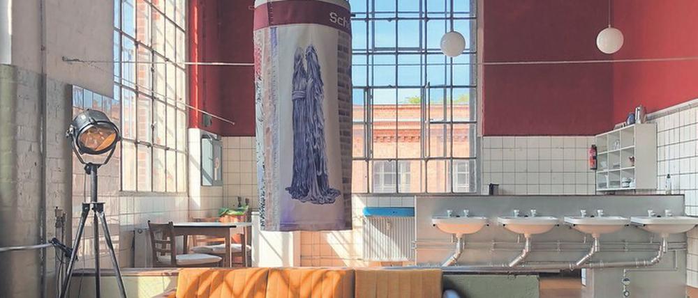 Ateliers zu Hotelzimmer: Im Meisterzimmer No. 1 kann eine ganze Familie übernachten.