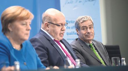 Arbeitsgeberpräsident Ingo Kramer (re.) hat in den vergangenen Jahren einen guten Draht zur Politik gelegt. 
