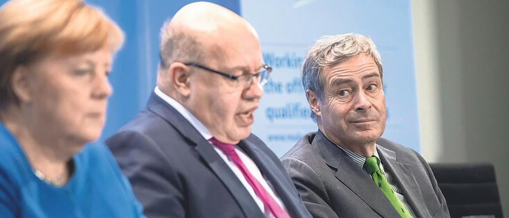 Arbeitsgeberpräsident Ingo Kramer (re.) hat in den vergangenen Jahren einen guten Draht zur Politik gelegt.